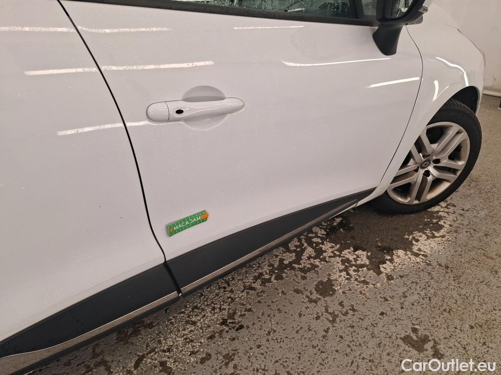  Renault  Clio  IV Business 0.9 TCe 90CV BVM5 E6 #26