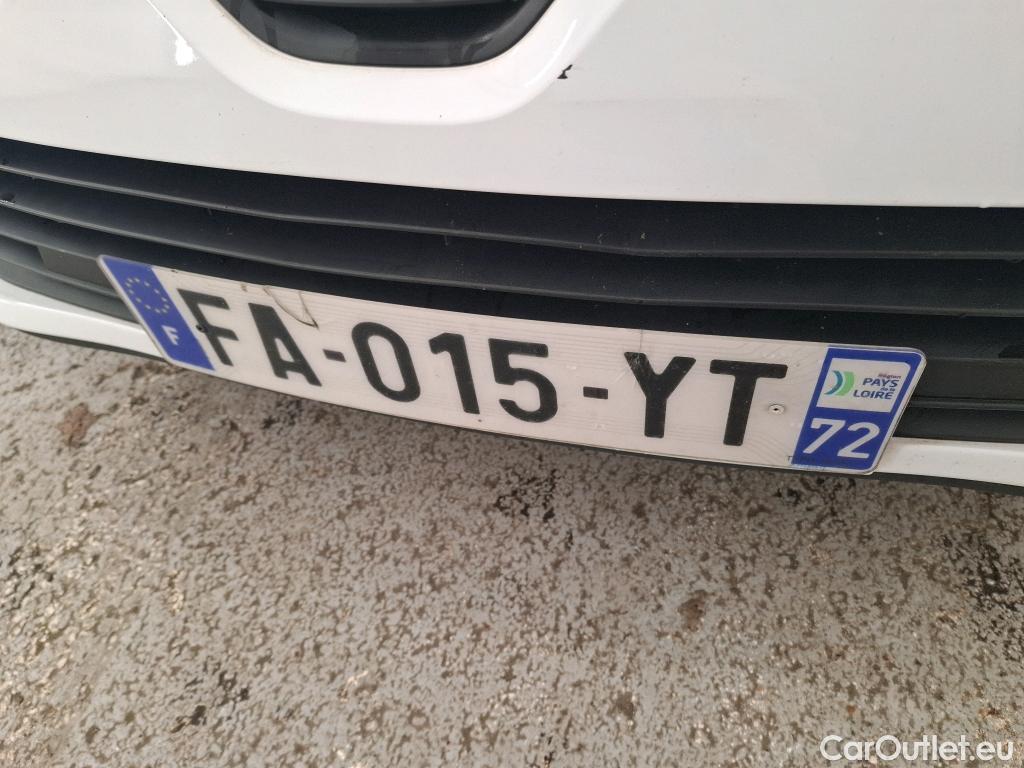  Renault  Clio  IV Business 0.9 TCe 90CV BVM5 E6 #19