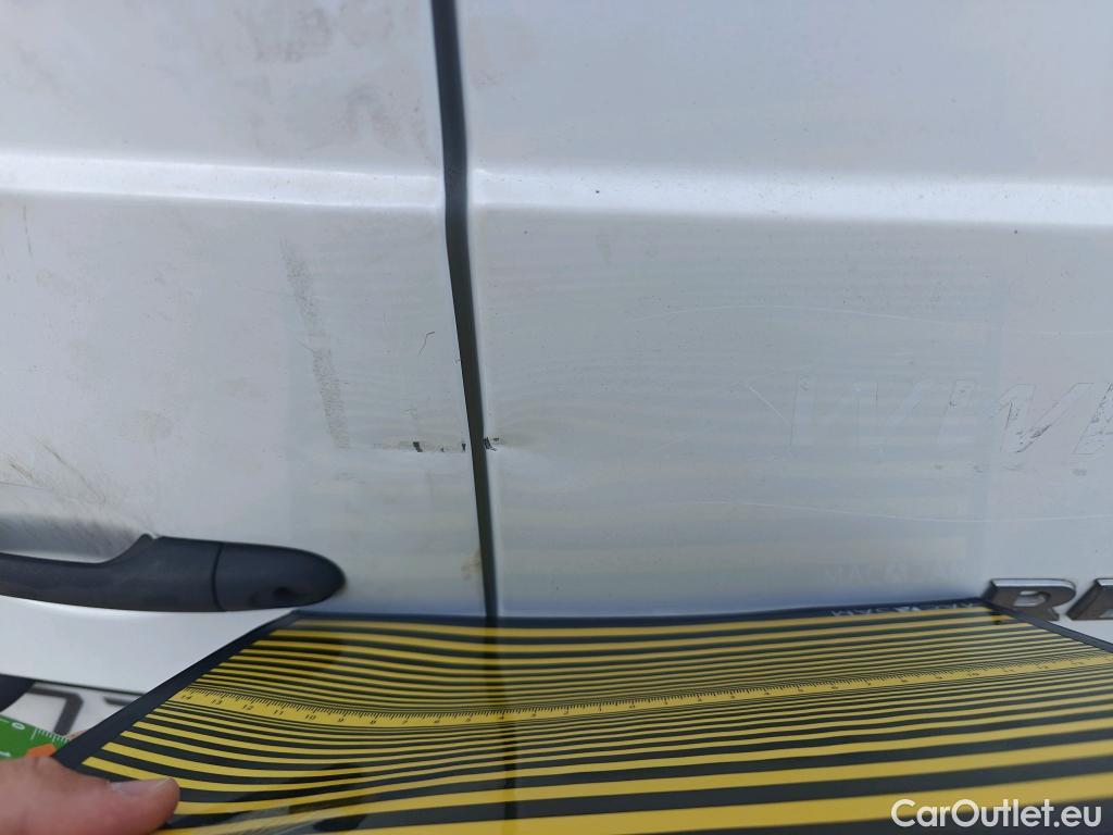  Renault  Kangoo RENAULT  Furgón/2013/4P/furgón derivado de turismo Profesional Maxi 2p dCi 66 kW (90 CV) #32