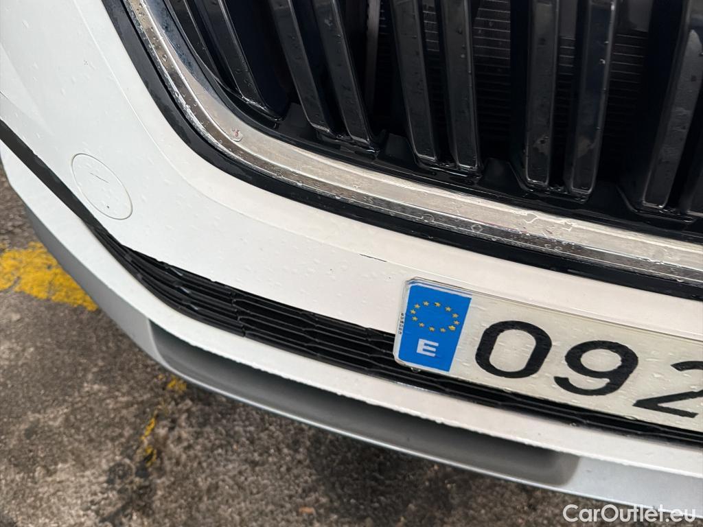  Skoda  KAMIQ SKODA  1.0 TSI 81kW (110CV) DSG Ambition (CX) #8