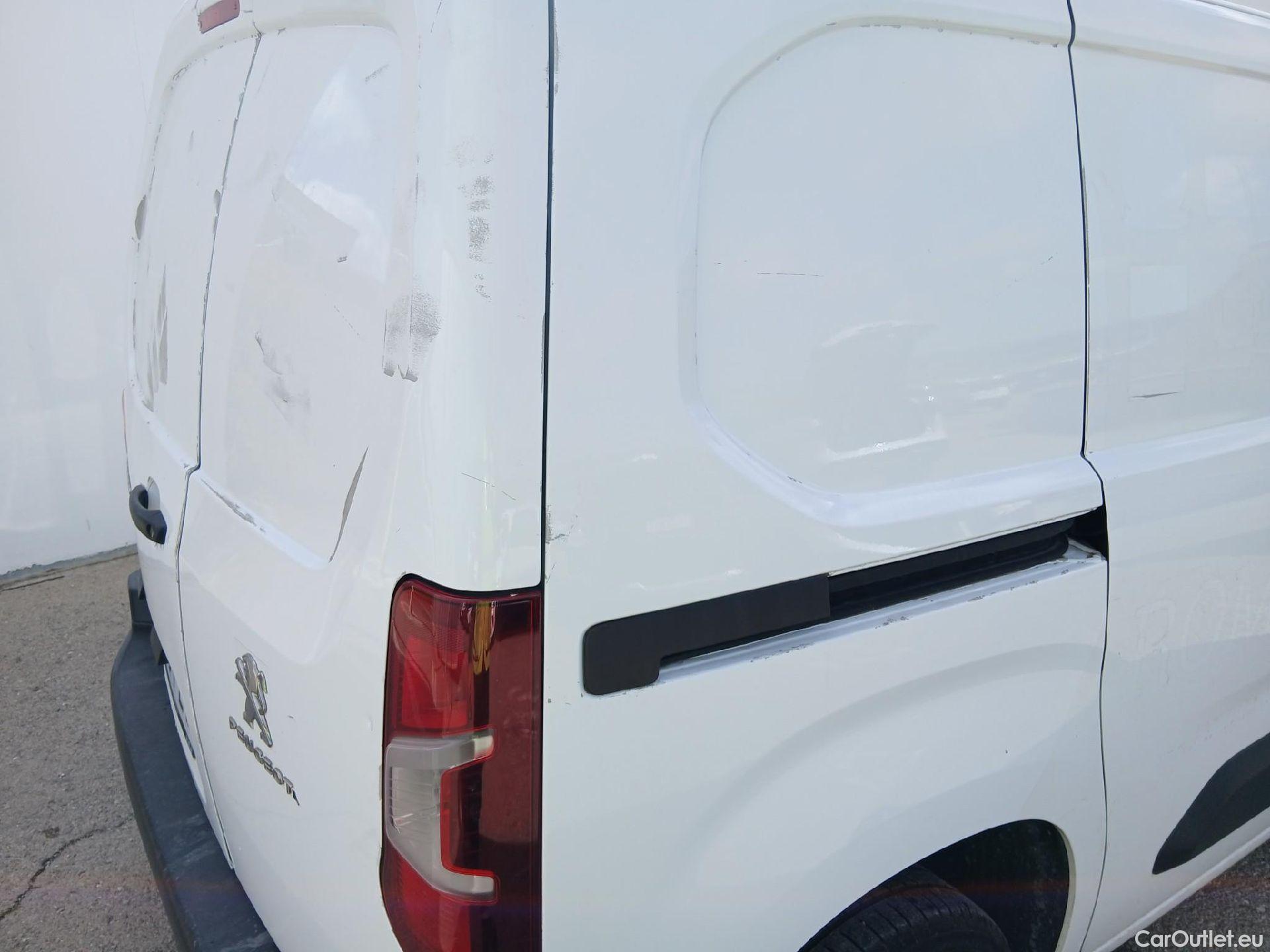  Peugeot  Partner PEUGEOT  Premium Standard BlueHDi 100 CV #20