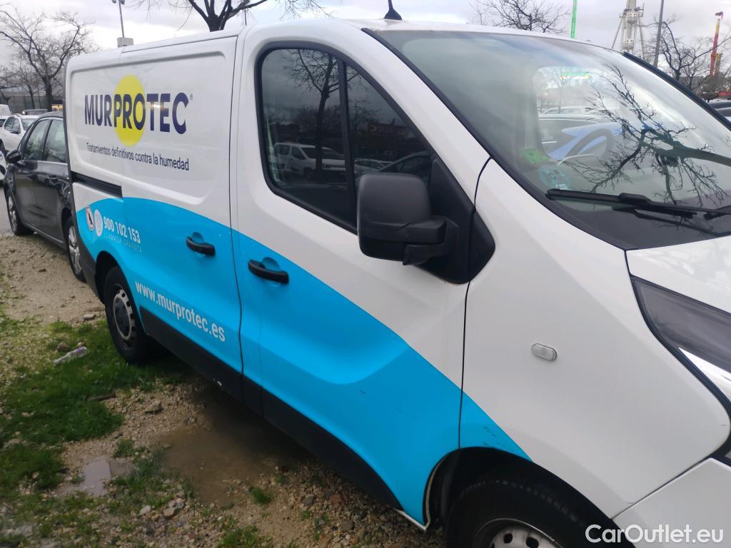  Renault  Trafic RENAULT  / 2019 / 4P / furgón Furgón 27 L1H1 Energy BluedCi 88 kW #13
