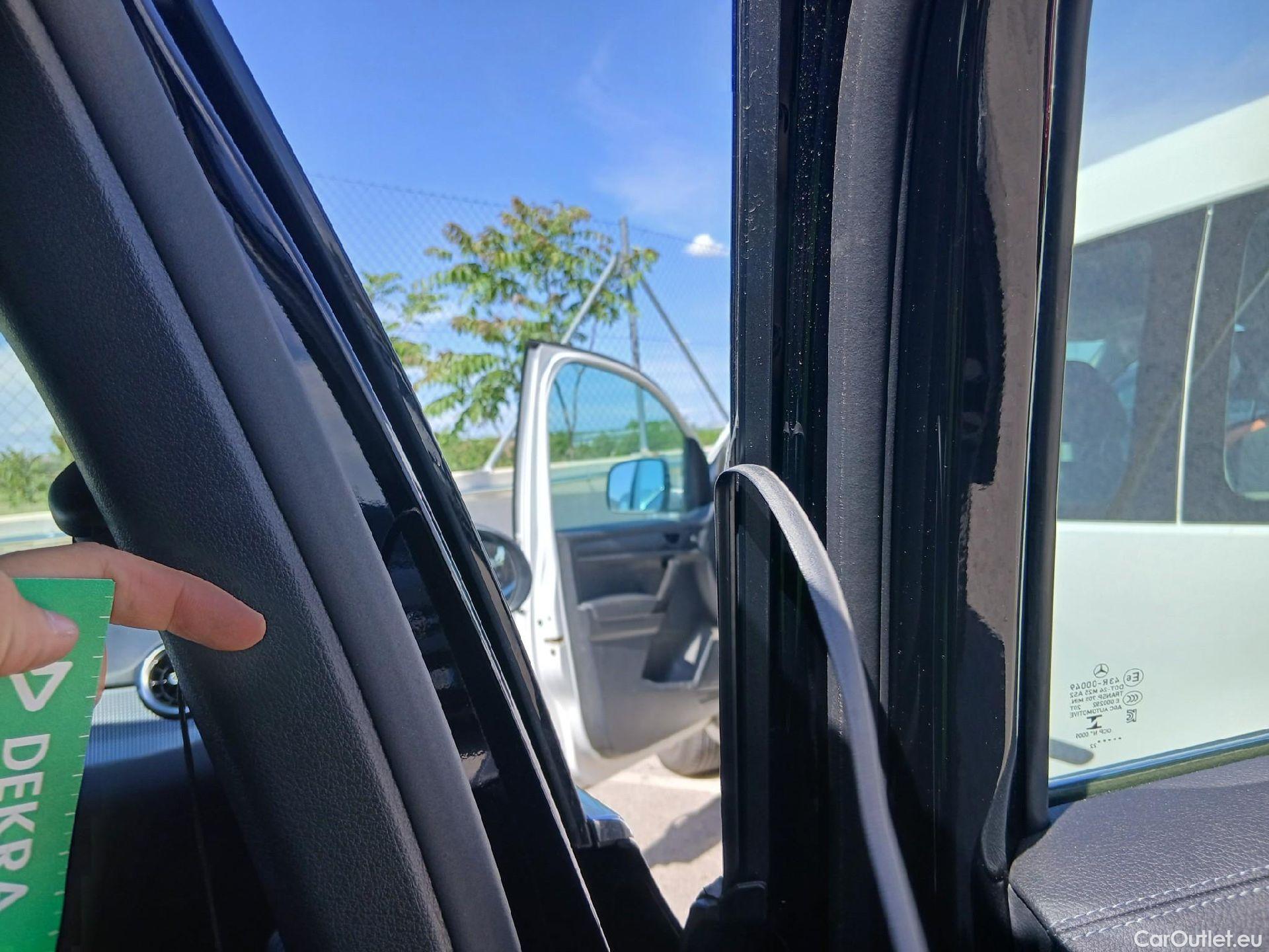  Mercedes  GLA MERCEDES-BENZ  / 2020 / 5P / todoterreno  250 e #34