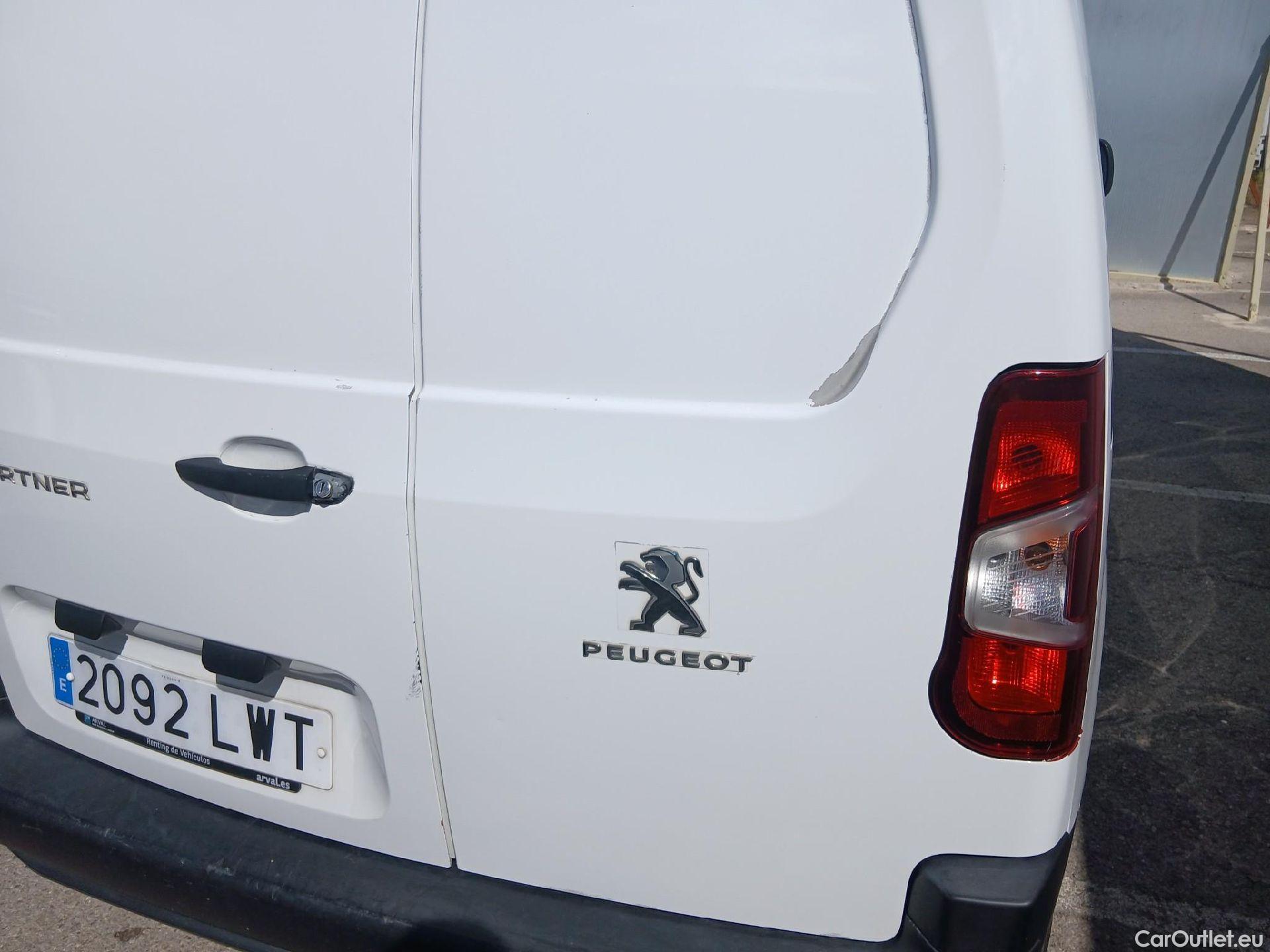  Peugeot  Partner PEUGEOT  Premium Standard BlueHDi 100 CV #16