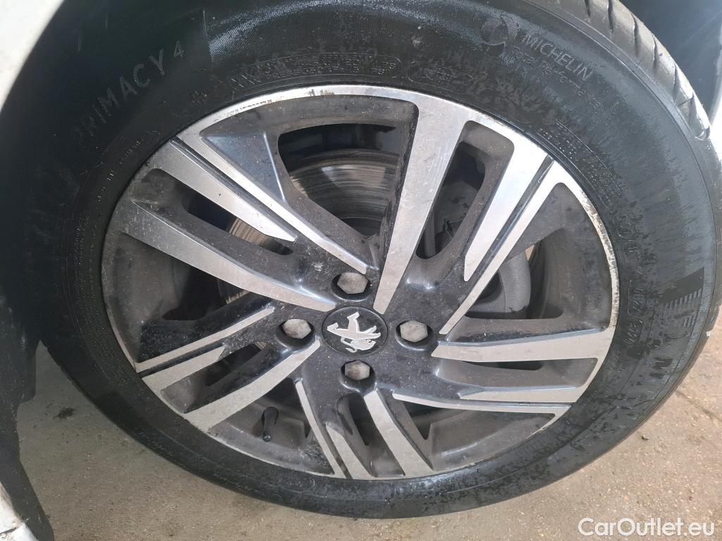  Peugeot  208  Allure Business 1.2 PureTech 100CV BVM6 E6d #13