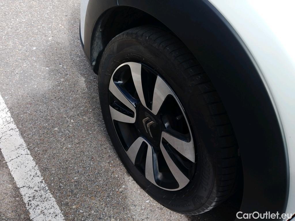  Citroen  C3 CITROEN  / 2020 / 5P / berlina con portón PureTech 81KW (110CV) S&S Feel Pack (AC2) #11