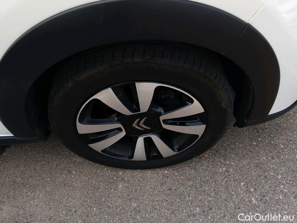  Citroen  C3 CITROEN  / 2020 / 5P / berlina con portón PureTech 81KW (110CV) S&S Feel Pack (AC2) #13