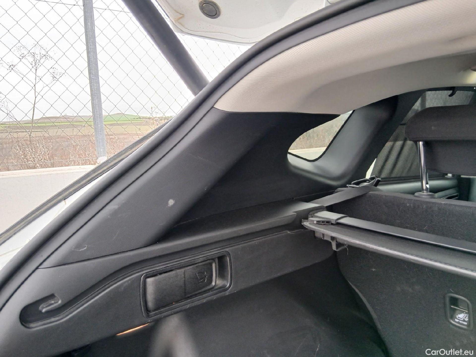  Hyundai  Tucson HYUNDAI  / 2020 / 5P / todoterreno 1.6 TGDI PHEV 195kW Tecno Sky Auto 4x4 #43