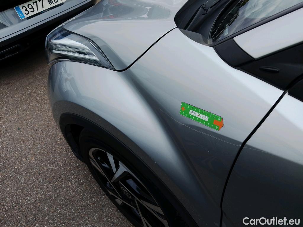  Toyota  C-HR TOYOTA  / 2019 / 5P / todoterreno 1.8 125H Advance #21