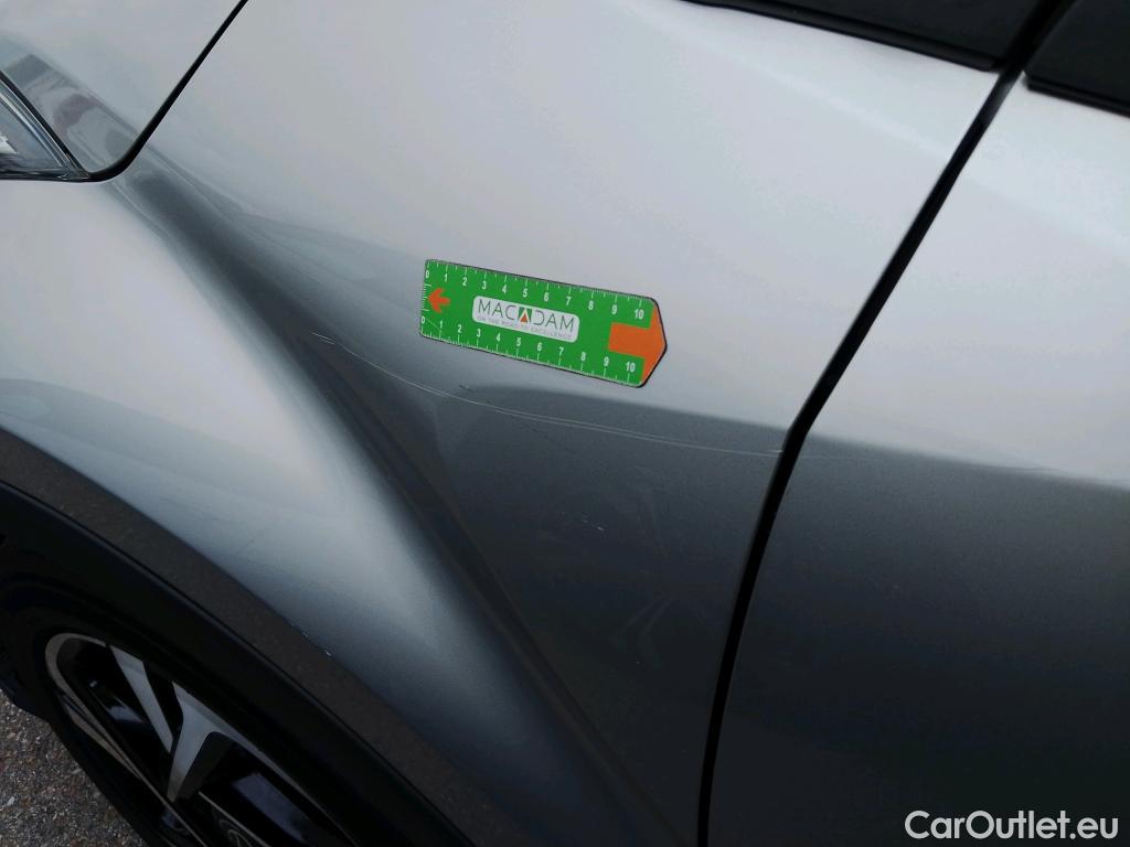  Toyota  C-HR TOYOTA  / 2019 / 5P / todoterreno 1.8 125H Advance #22