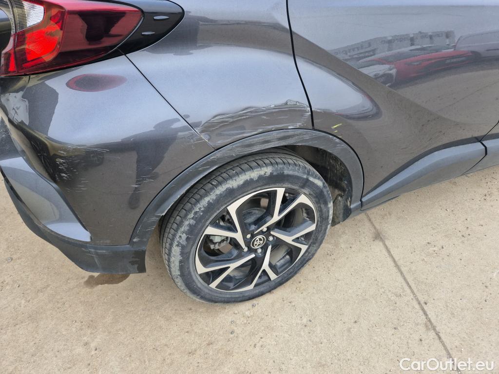  Toyota  C-HR TOYOTA  / 2019 / 5P / todoterreno 1.8 125H Advance #27