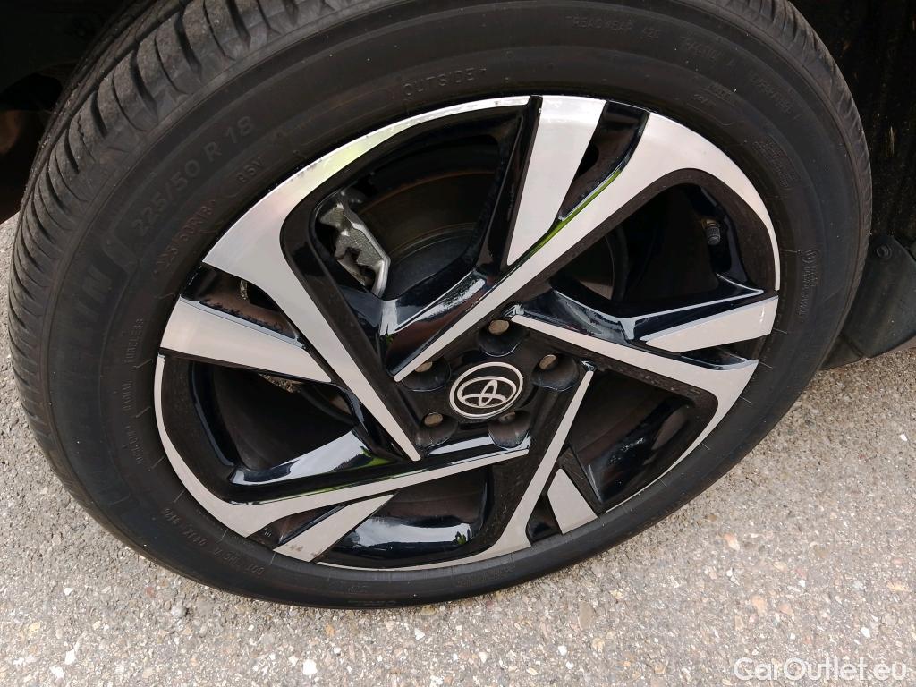  Toyota  C-HR TOYOTA  / 2019 / 5P / todoterreno 1.8 125H Advance #5