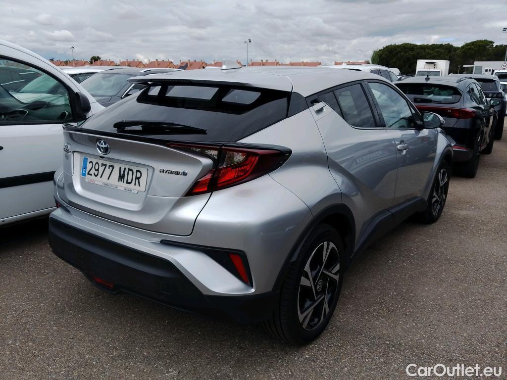  Toyota  C-HR TOYOTA  / 2019 / 5P / todoterreno 1.8 125H Advance #25