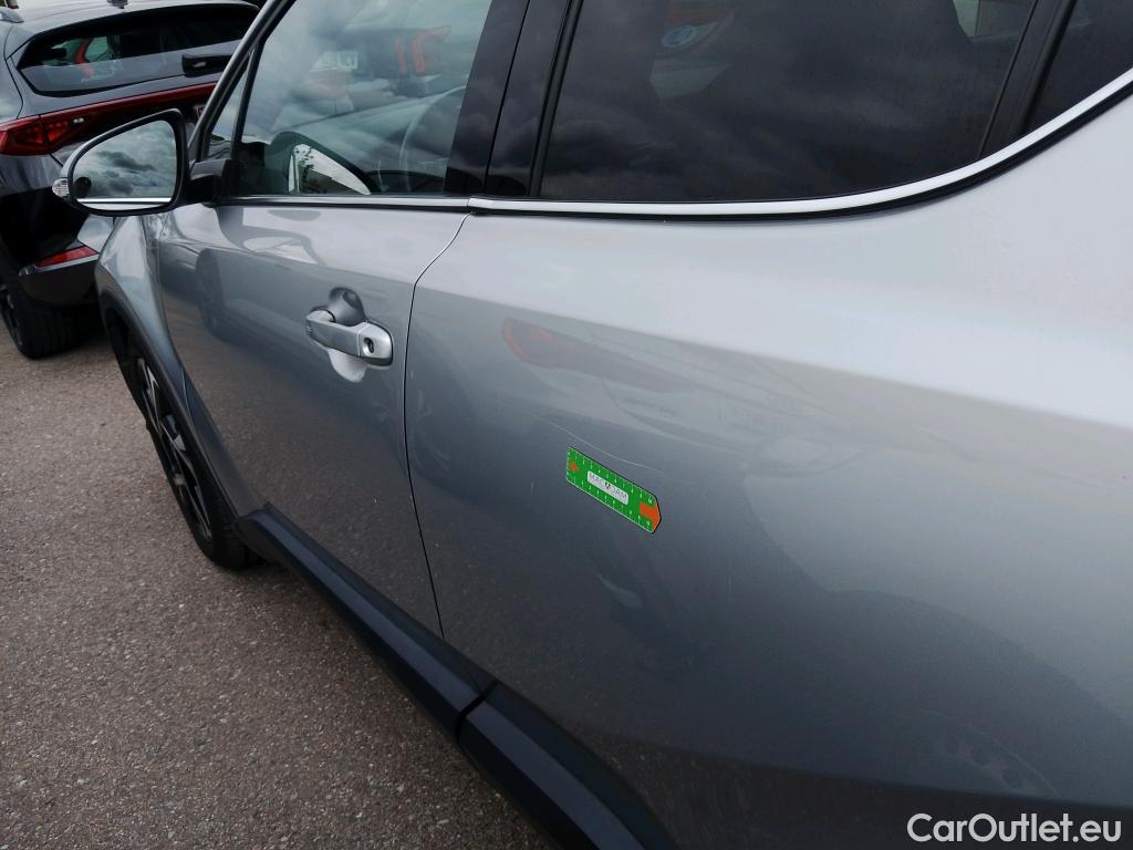 Toyota  C-HR TOYOTA  / 2019 / 5P / todoterreno 1.8 125H Advance #11