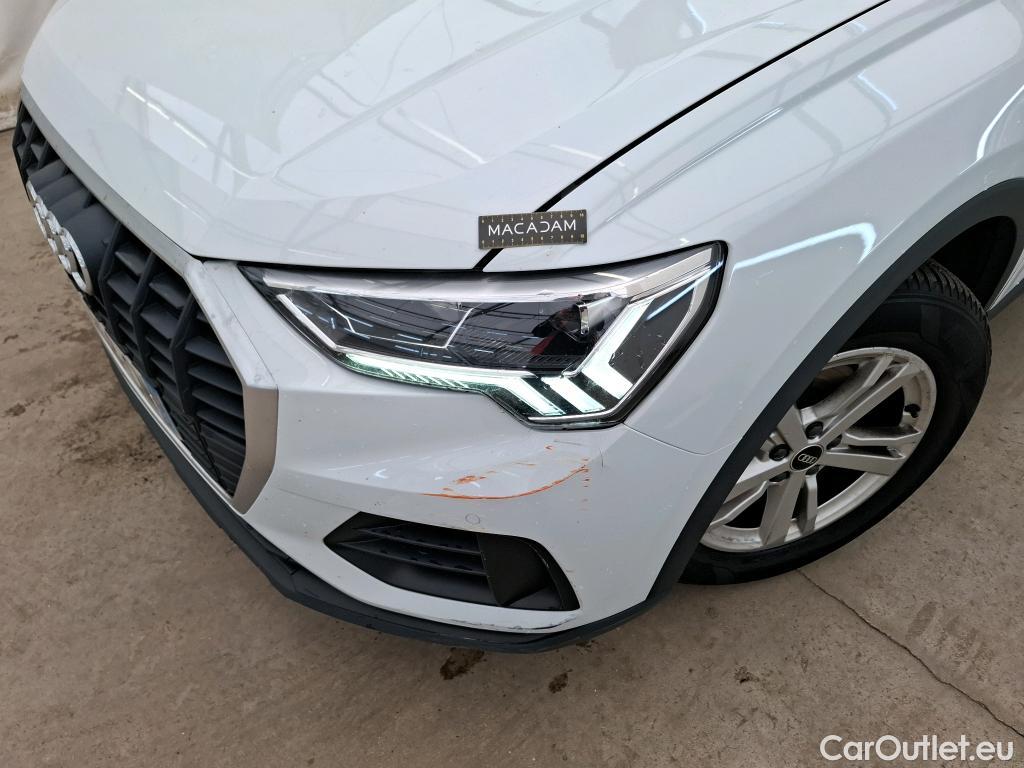  Audi  Q3  35 TDI Business Line 2.0 TDI 150CV BVA7 E6d #1