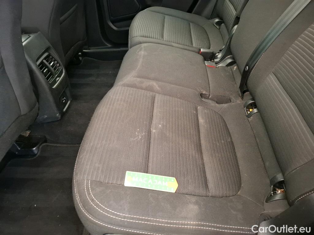  Ford  Kuga FORD  / 2019 / 5P / SUV 2.5 Dur 225 hybrid PHEV Pshift Titanium #26