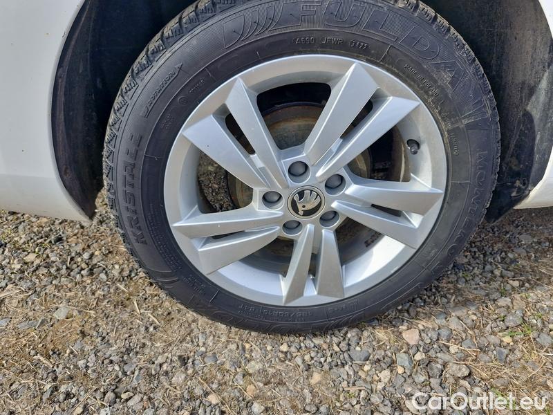  Skoda  Fabia  Combi (2015) Com.1.0TSI 70 Ambition 5d #19
