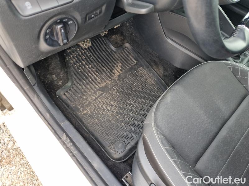  Skoda  Fabia  Combi (2015) Com.1.0TSI 70 Ambition 5d #7