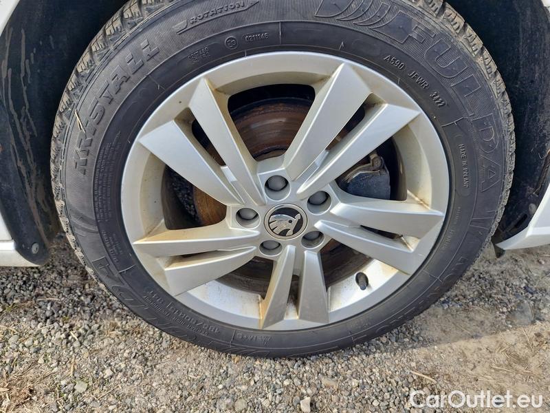  Skoda  Fabia  Combi (2015) Com.1.0TSI 70 Ambition 5d #21