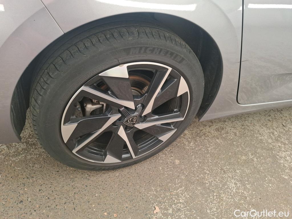  Peugeot  308  Allure Pack 1.2 PureTech 130CV BVM6 E6d #22