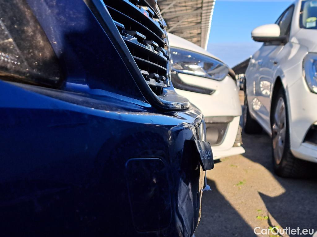  Peugeot  308  Allure 1.2 PureTech 130CV BVA8 E6d #10