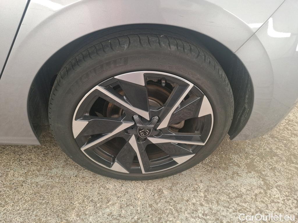  Peugeot  308  Allure Pack 1.2 PureTech 130CV BVM6 E6d #18