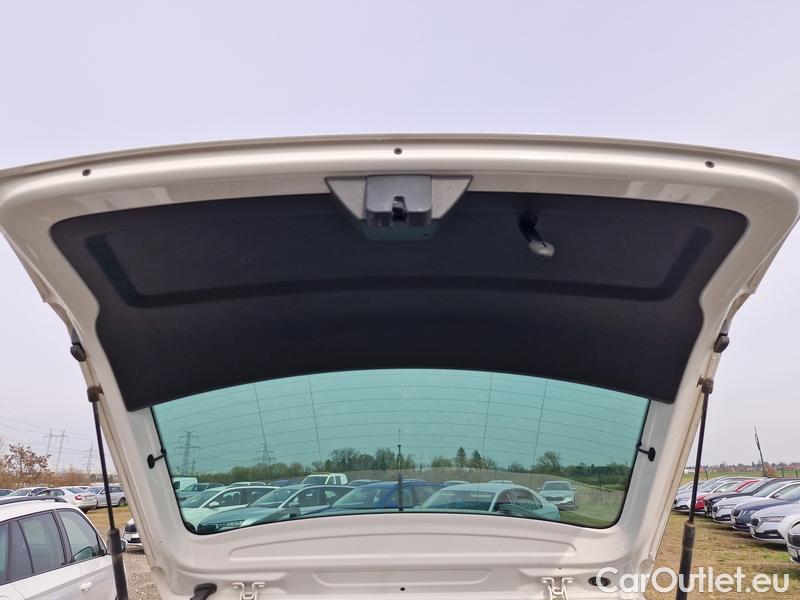  Skoda  Fabia  Combi (2015) Com.1.0TSI 70 Ambition 5d #15