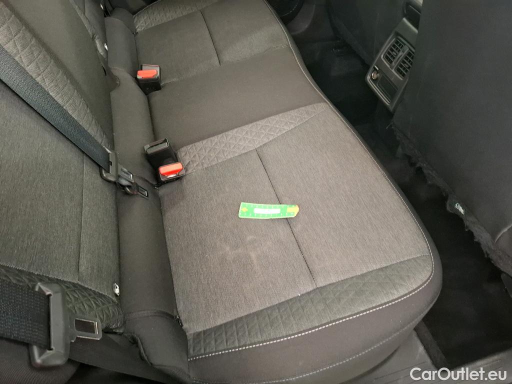  Renault  Captur  II Evolution 1.6 E-TECH Hybrid 145CV BVA6 E6d #1