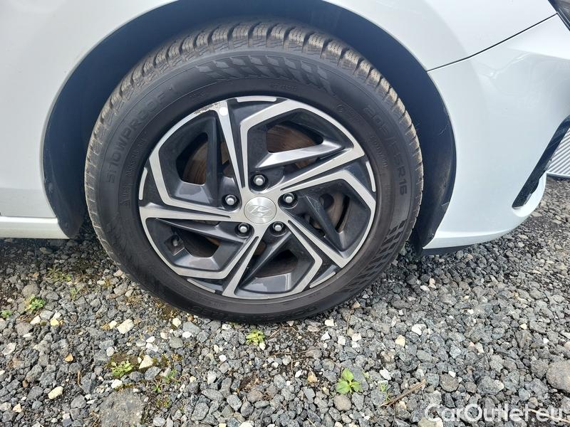  Hyundai  i30   cw (PD)(2017->)  kom.1.0TGDI 120 Comfort #14