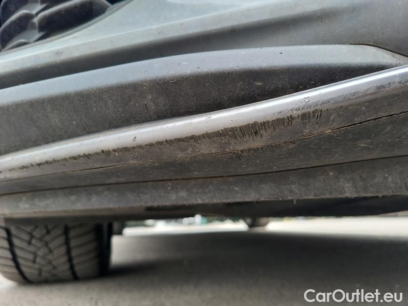  Hyundai  i30  (PD)(01.2017  ->)  FB 1.5TGDI 118 N Line #8