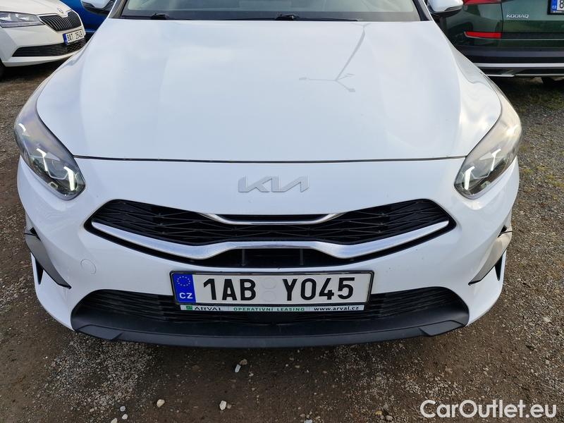  KIA  Cee'd Ceed Sportswagon (2018->) Ceed SW 1.5 T-GDI 118 Top AT #3