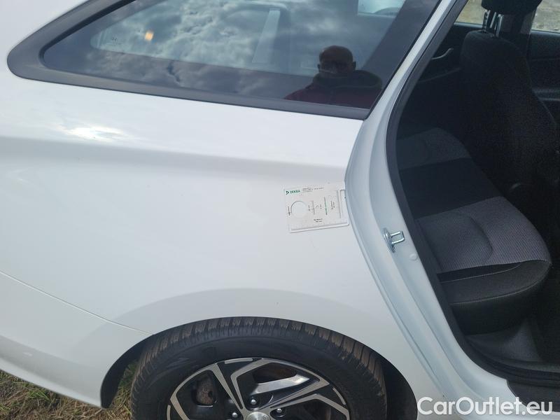  Hyundai  i30   cw (PD)(2017->)  kom.1.0TGDI 120 Comfort #12
