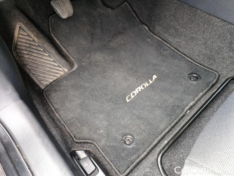  Toyota  Corolla  TouringSports (E21) (2019)  TS 1.2T Comfort #12
