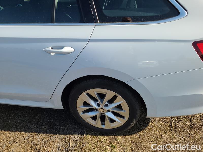  Skoda  Octavia  Combi (NX3)(2020) Oct.Combi 2.0TDI 85 Style #5