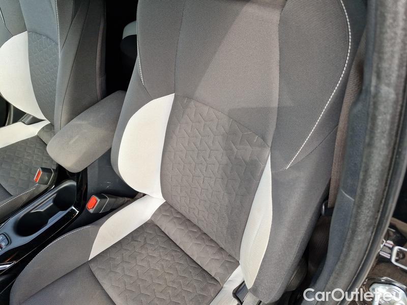  Toyota  Corolla  TouringSports (E21) (2019)  TS 1.2T Comfort #9