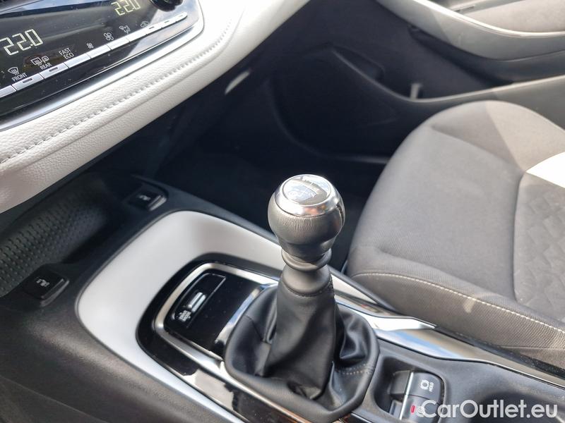  Toyota  Corolla  TouringSports (E21) (2019)  TS 1.2T Comfort #11