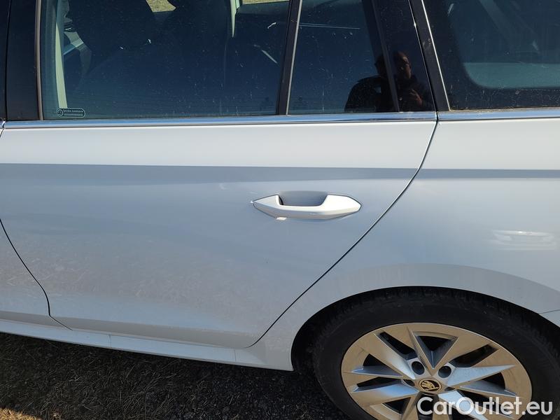  Skoda  Octavia  Combi (NX3)(2020) Oct.Combi 2.0TDI 85 Style #4