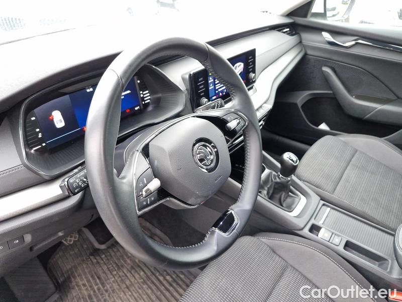  Skoda  Octavia  Lim. (NX3)(2020)  2.0TDI 85 Ambition 5d #11