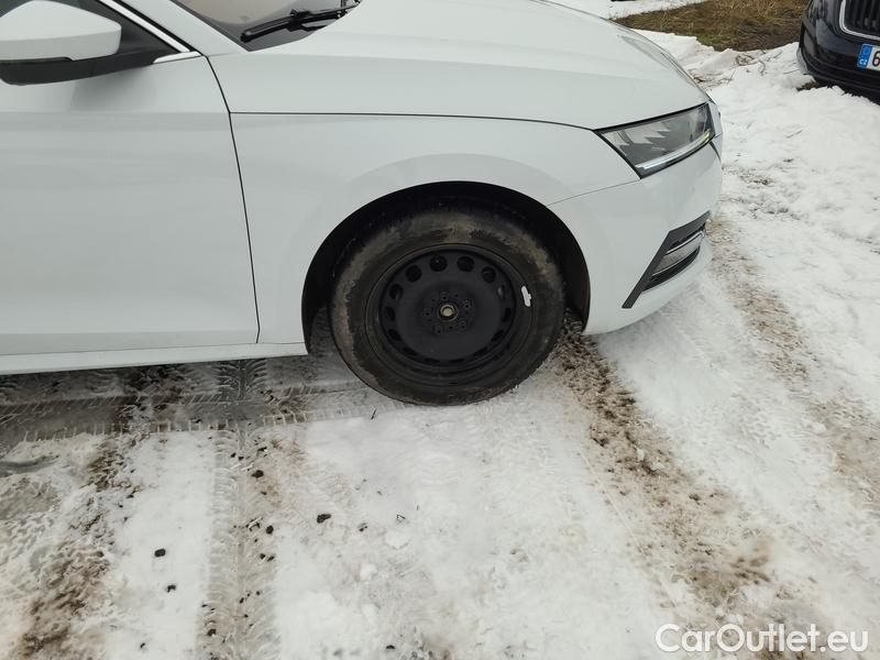  Skoda  Octavia  Combi (NX3)(2020) Oct.Combi 2.0TDI 110 Style AT #15