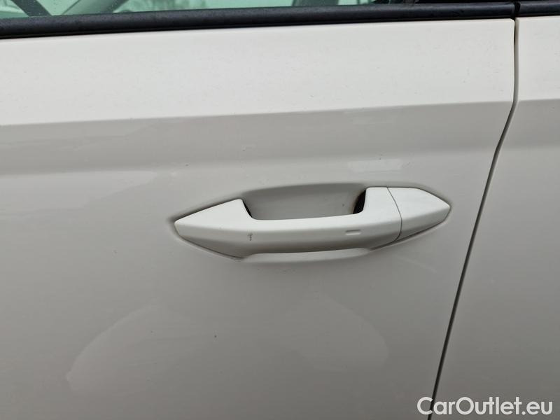  Skoda  Octavia  Lim. (NX3)(2020)  2.0TDI 85 Ambition 5d #8