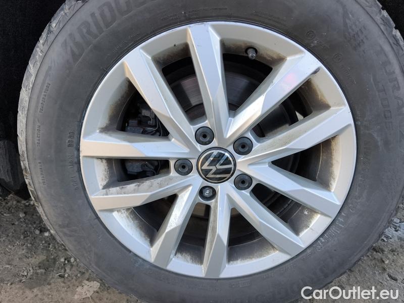  Volkswagen  Passat  Variant (CJ5) (2023) Pas.Var.1.5TSI Business AT #2