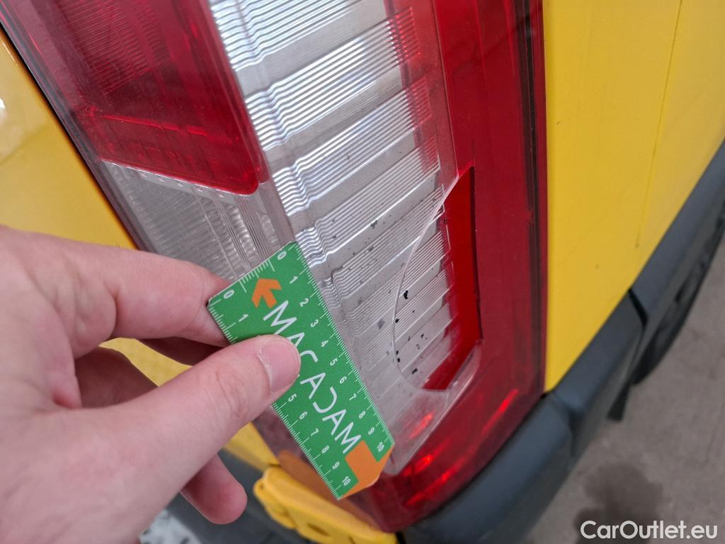  Renault  Master RENAULT  / 2019 / 4P / Fourgon tôlé FG Z.E.Tr CF F3100 L2H2 R75 AI - 19 #31