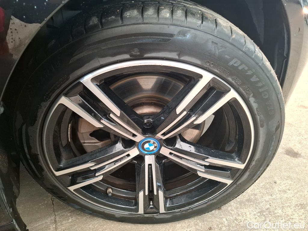  Bmw  Serie 3 BMW Série 3 Touring / 2022 / 5P / Break 330e 292ch M Sport BVA8 Hybride LOT BMW #8