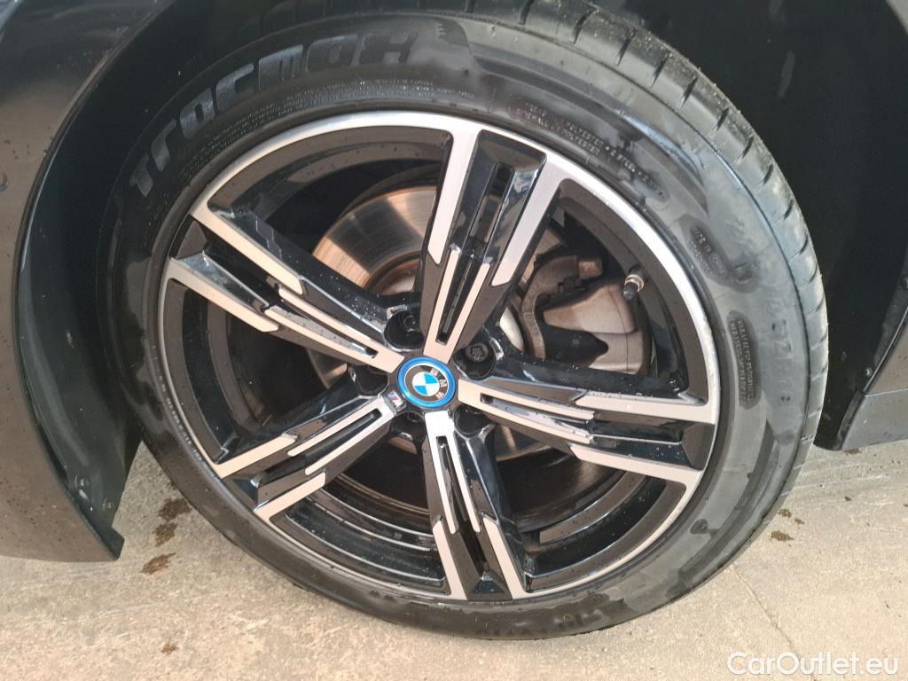 Bmw  Serie 3 BMW Série 3 Touring / 2022 / 5P / Break 330e 292ch M Sport BVA8 Hybride LOT BMW #15