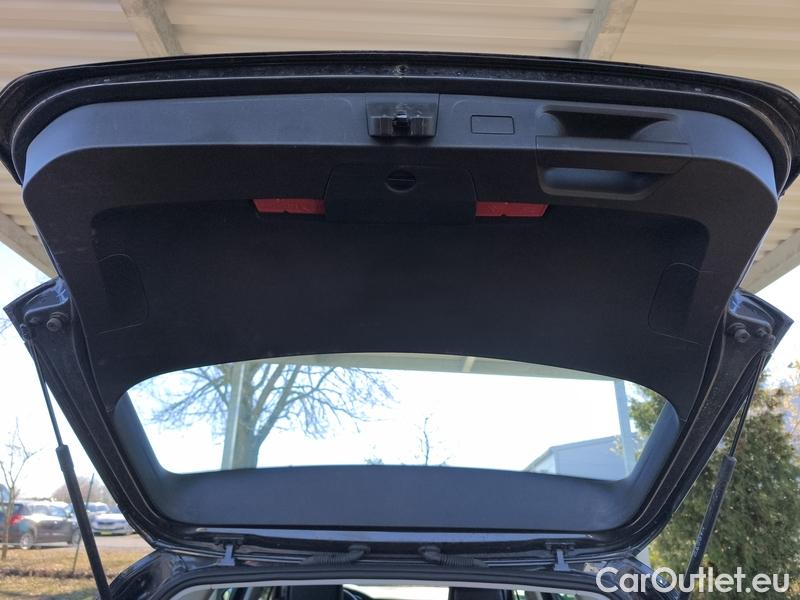  Volkswagen  Passat  Variant (CJ5) (2023) Pas.Var.1.5TSI Business AT #3