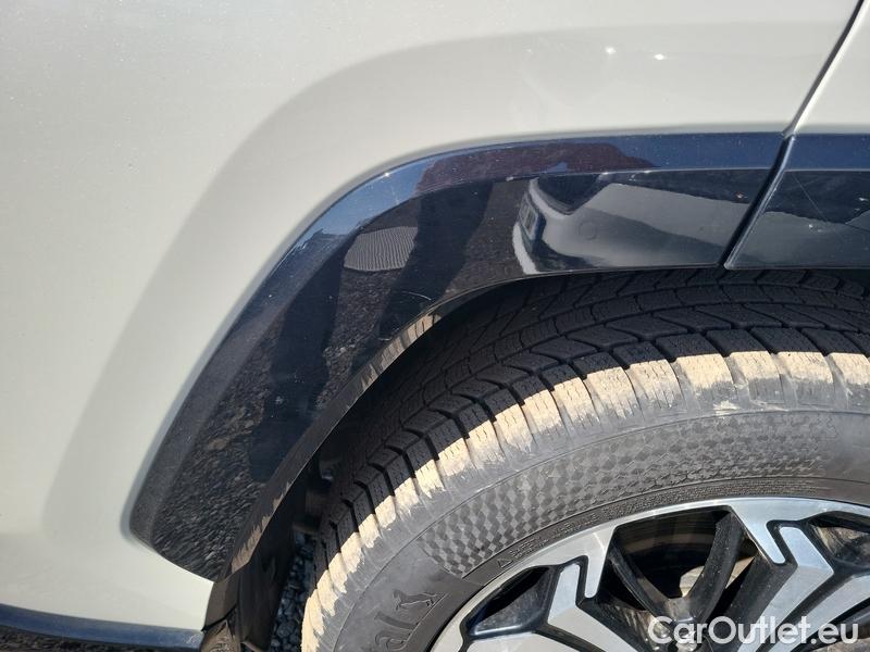  Toyota  RAV4  (2013)  2.5 PHEV Selection 4WD AT #16
