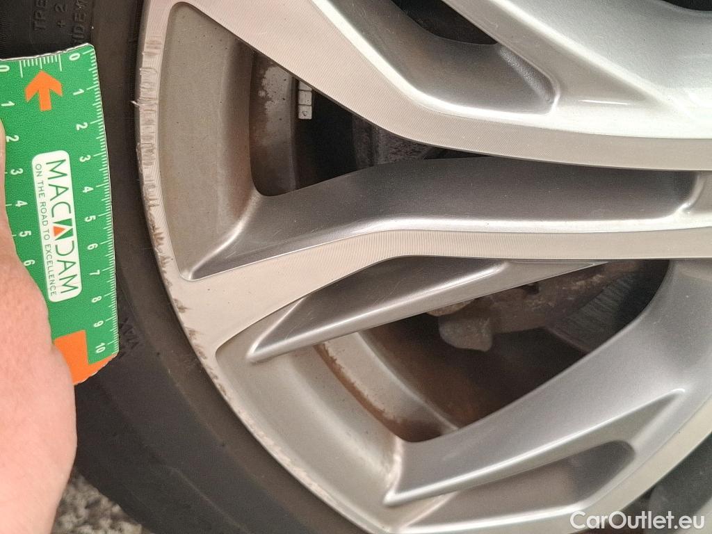  Bmw  X2 BMW  / 2017 / 5P / SUV xDrive25e Business Design BVA6 #22