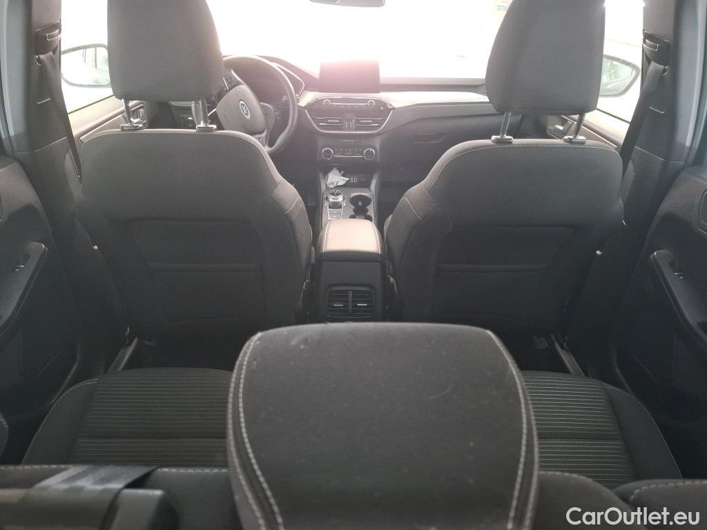  Ford  Kuga FORD  / 2019 / 5P / SUV 2.5 Dur 225 hybrid PHEV Pshift Titanium #30