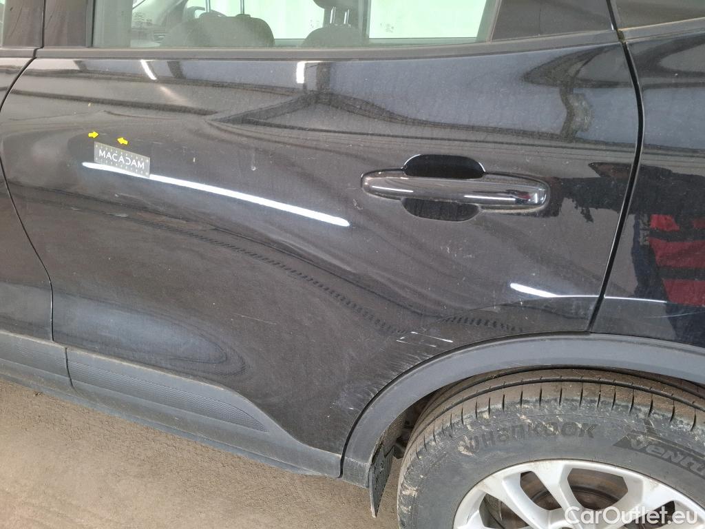  Ford  Kuga FORD  / 2019 / 5P / SUV 2.5 Dur 225 hybrid PHEV Pshift Titanium #16