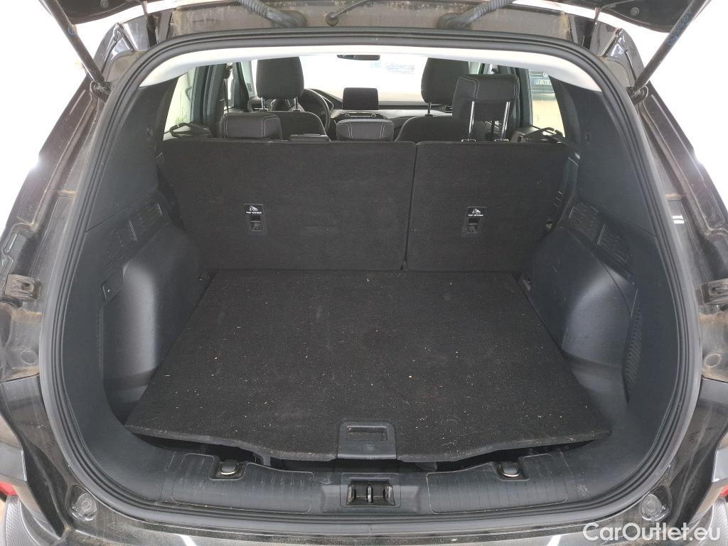  Ford  Kuga FORD  / 2019 / 5P / SUV 2.5 Dur 225 hybrid PHEV Pshift Titanium #29